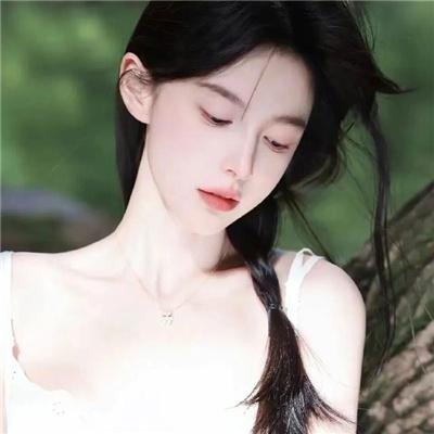艳女新装